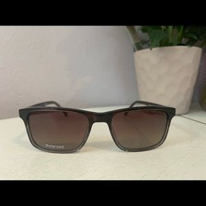 Authentic Ted Baker men’s polarized sunglasses